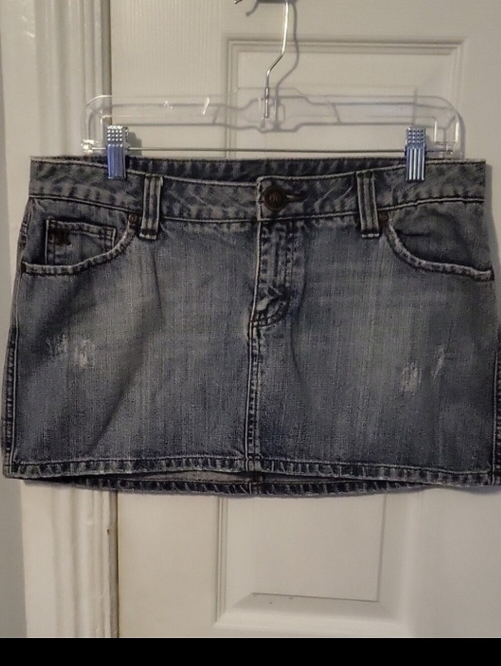 Hurley Light Wash Y2K Distressed  Denim Mini Skirt